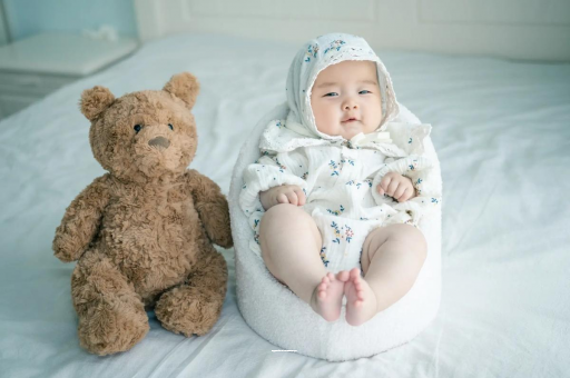 代怀包生男孩医院怀孕多久会长痘痘