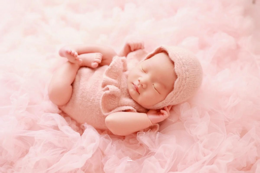 代怀包生男孩医院宝宝几个月可以抬头 代怀包生男孩医院宝宝几个月可以抬头